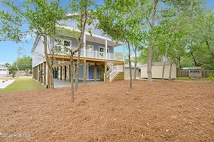 152 NE 1st St, Oak Island, NC 28465 - Photo 33