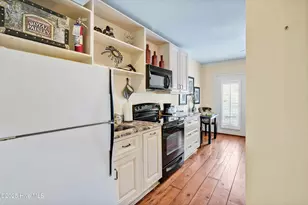 102 S 2nd St, Wilmington, NC 28401 - Photo 19