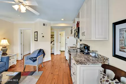 102 S 2nd Street #Unit 210, Wilmington, NC 28401 - Photo 31