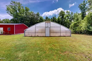 708 N Sunset St, Atkinson, NC 28421 - Photo 57