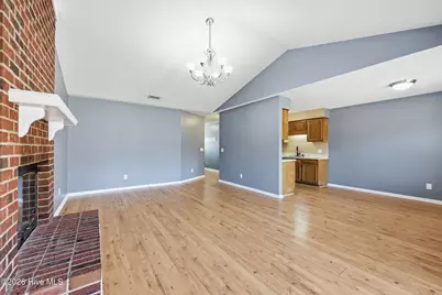 303 Plateau Drive, Greenville, NC 27858 - Photo 7