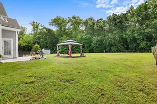 224 Blue Creek Farms Drive, Jacksonville, NC 28540 - Photo 37