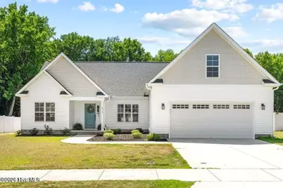 816 Knoll Circle, Greenville, NC 27858 - Photo 1