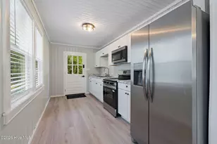 112 Clay St, Kinston, NC 28501 - Photo 9
