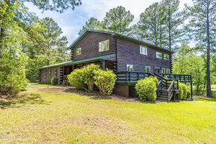 105 Lakewood Dr, Aberdeen, NC 28315 - Photo 1