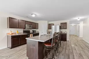 1103 Farmhouse Ln, Jacksonville, NC 28546 - Photo 7