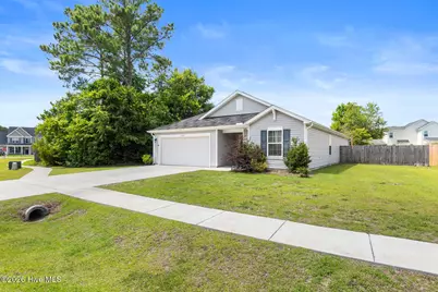 1103 Farmhouse Lane, Jacksonville, NC 28546 - Photo 3