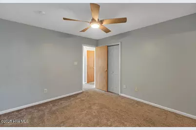 1081 W Pueblo Drive, Jacksonville, NC 28546 - Photo 17