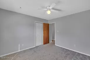 1081 W Pueblo Dr, Jacksonville, NC 28546 - Photo 13