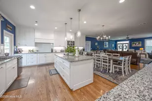 111 N Church St, Newton Grove, NC 28366 - Photo 9