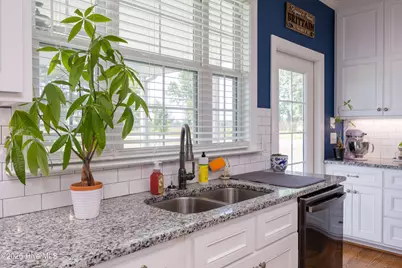111 N Church Street, Newton Grove, NC 28366 - Photo 11