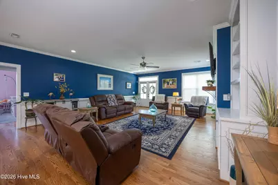 111 N Church Street, Newton Grove, NC 28366 - Photo 5