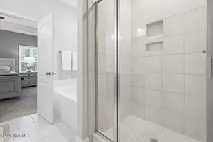 598 E L Ives Dr, Aberdeen, NC 28315 - Photo 15