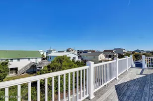 1207 N Topsail Dr, Surf City, NC 28445 - Photo 47