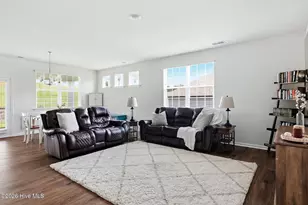 607 Pine Dune Ln, Aberdeen, NC 28315 - Photo 5