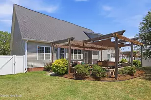 2822 Sunnyvale Dr, Winterville, NC 28590 - Photo 5