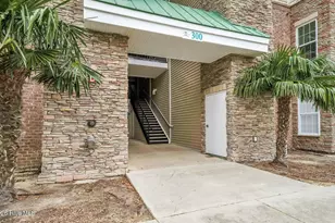 300 -325 Gateway Condos Dr, Surf City, NC 28445 - Photo 1