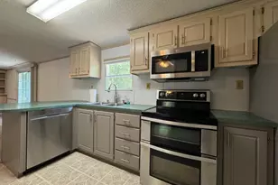 792 Wildwood Cir, Hampstead, NC 28443 - Photo 9