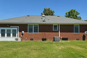520 Lake Rd, Hertford, NC 27944 - Photo 13