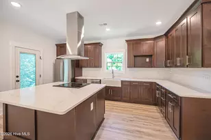 3710 Marsh Hen Dr SW, Shallotte, NC 28470 - Photo 5