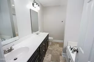 202 Croatan Woods Dr, New Bern, NC 28562 - Photo 19