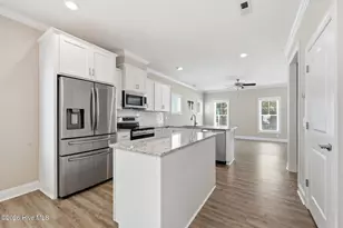 236 Leonda Dr, Beaufort, NC 28516 - Photo 11
