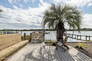 236 Leonda Dr, Beaufort, NC 28516 - Photo 9