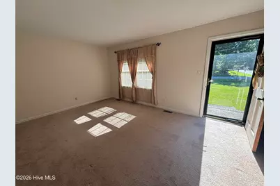 415 S McNeil Street, Burgaw, NC 28425 - Photo 3