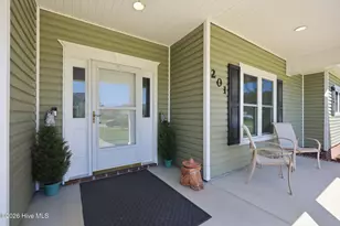 201 Brant Ct, Swansboro, NC 28584 - Photo 5