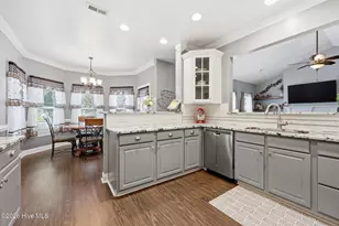 201 Brant Ct, Swansboro, NC 28584 - Photo 11