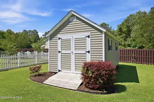 201 Brant Ct, Swansboro, NC 28584 - Photo 41
