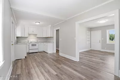 810 W Country Club Drive, Tarboro, NC 27886 - Photo 9