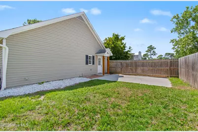 6301 Spicewood Street, Wilmington, NC 28405 - Photo 15