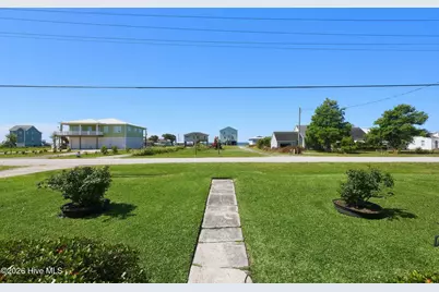 899 Island Road, Harkers Island, NC 28531 - Photo 7