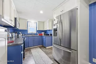 899 Island Rd, Harkers Island, NC 28531 - Photo 19
