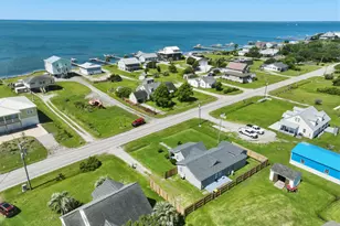 899 Island Rd, Harkers Island, NC 28531 - Photo 43