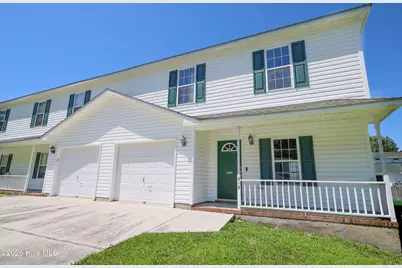 315 Winners Circle S, Jacksonville, NC 28546 - Photo 5