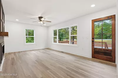 400 Eagle Springs Road, Eagle Springs, NC 27242 - Photo 5