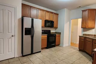 302 Savannah Dr, Jacksonville, NC 28546 - Photo 9
