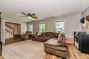 711 Cattail Ct, Jacksonville, NC 28540 - Photo 9