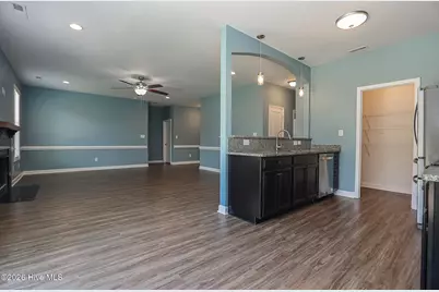223 Holly Grove Court E, Jacksonville, NC 28540 - Photo 17
