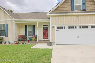 223 Holly Grove Ct E, Jacksonville, NC 28540 - Photo 5