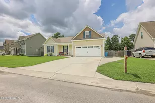223 Holly Grove Ct E, Jacksonville, NC 28540 - Photo 3