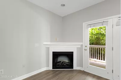 719 Indica Court #Apt 102, Wilmington, NC 28405 - Photo 7