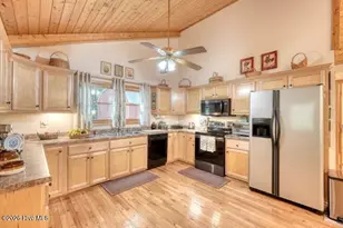 280 Fox Trot Ln, Murphy, NC 28906 - Photo 11