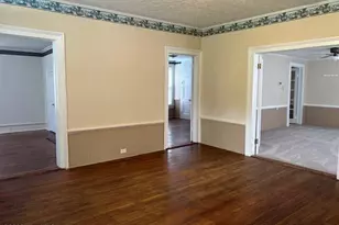 115 E Station St, Mount Olive, NC 28365 - Photo 3