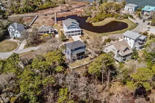 310 Lord Berkeley Dr, Emerald Isle, NC 28594 - Photo 47