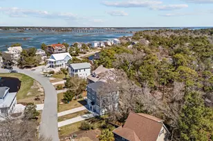 310 Lord Berkeley Dr, Emerald Isle, NC 28594 - Photo 5