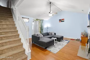 102 Kingswood Ct, Jacksonville, NC 28546 - Photo 13