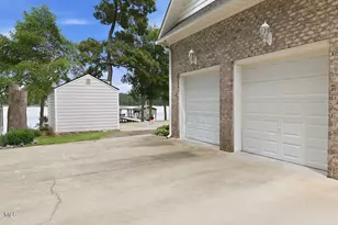 121 Sabre Point Dr, Bath, NC 27808 - Photo 21